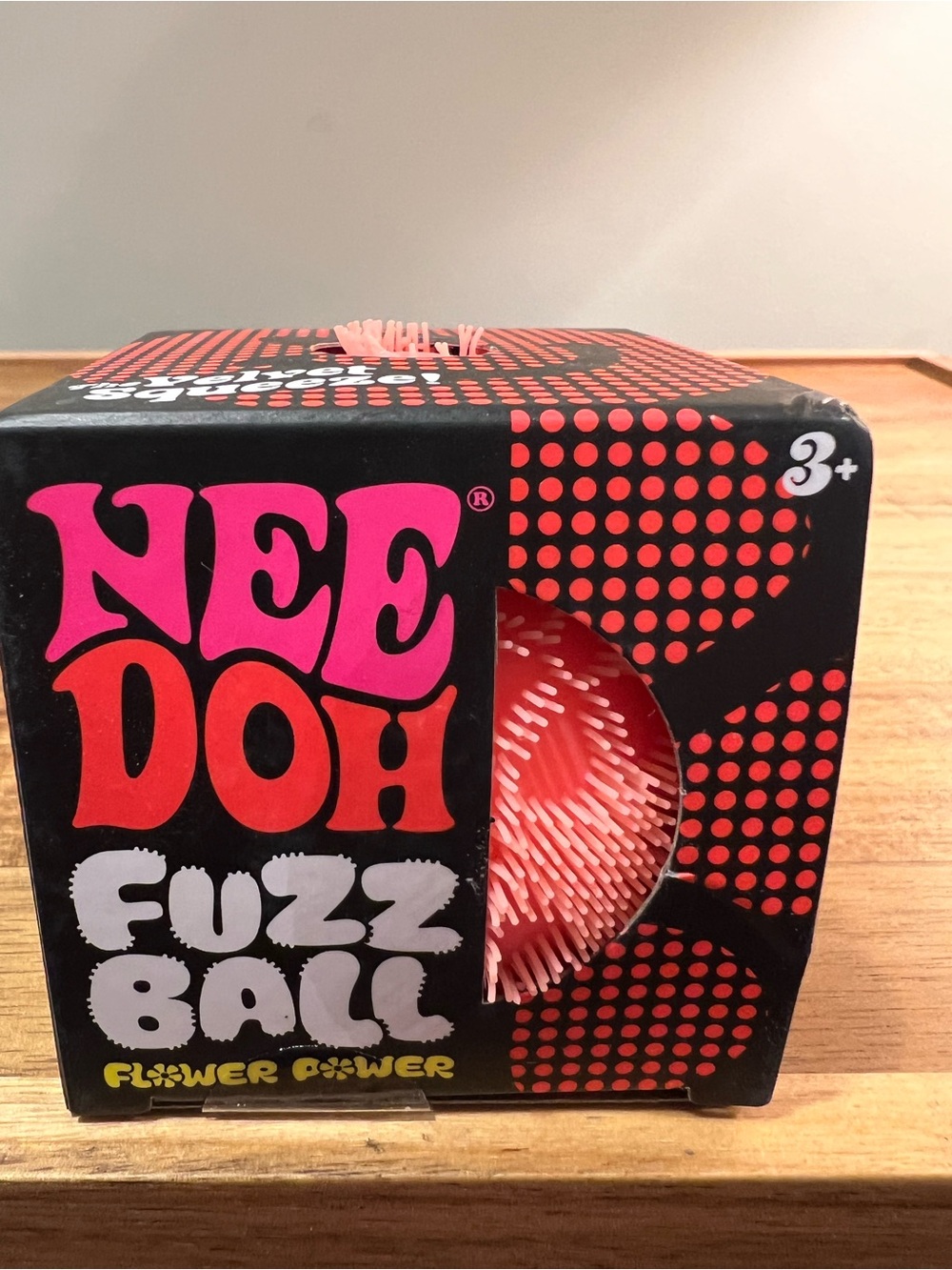 🧡🔥NeeDoh Fuzz Ball Flower Power - Orange. Brand new, the softest squishy🧡🔥
